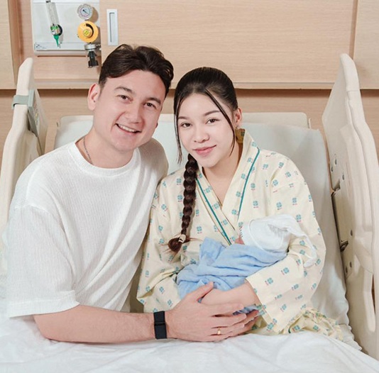 Vợ Đặng Văn Lâm: "Tôi tưởng mình sắp chết, cả phòng lạnh toát"- Ảnh 1.