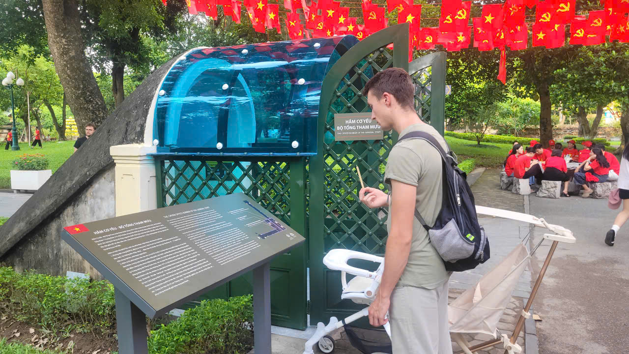 Khám phá hầm Cơ yếu dưới lòng đất Hoàng Thành Thăng Long và những bí mật lịch sử - Ảnh 1.