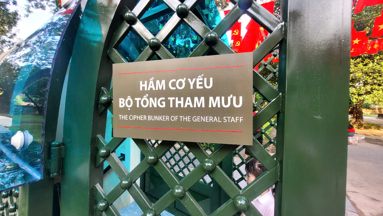 Khám phá hầm Cơ yếu dưới lòng đất Hoàng Thành Thăng Long và những bí mật lịch sử - Ảnh 3.