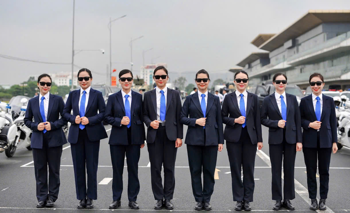Đội hình nữ đặc vụ bảo vệ an ninh tuyệt đối cho Đại lễ 2 / 9 - Ảnh 1. Đội hình nữ đặc vụ bảo vệ an ninh tuyệt đối cho Đại lễ 2 / 9 - Ảnh 1.