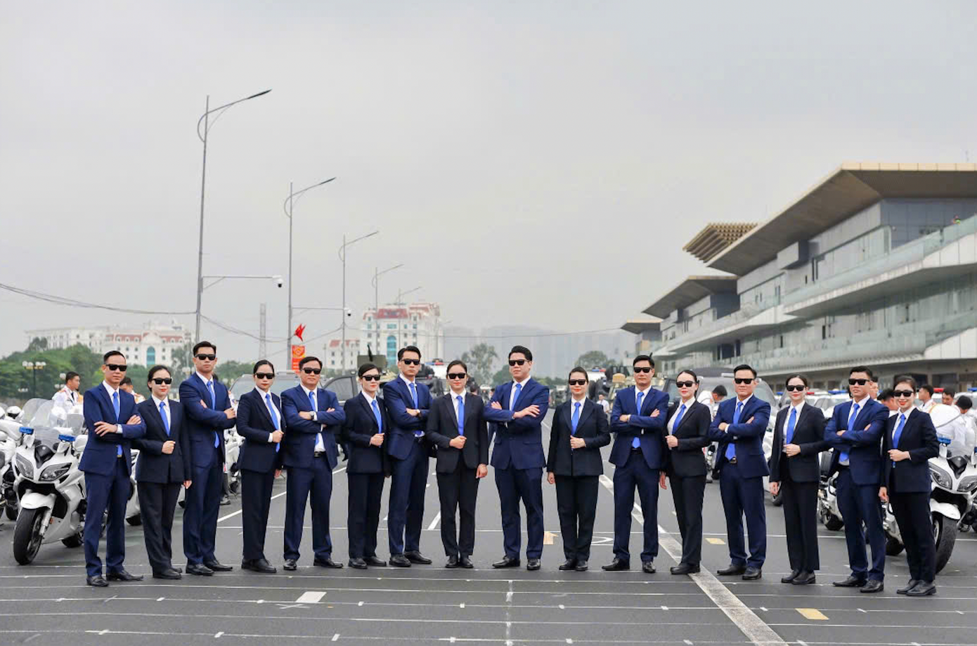 Đội hình nữ đặc vụ bảo vệ an ninh tuyệt đối cho Đại lễ 2 / 9 - Ảnh 2. Đội hình nữ đặc vụ bảo vệ an ninh tuyệt đối cho Đại lễ 2 / 9 - Ảnh 2.