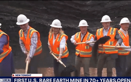 Ukraine bí mật đưa Black Hawk xâm nhập không phận NATO: Hành động bí ẩn chưa từng có tiền lệ - Ảnh 1.