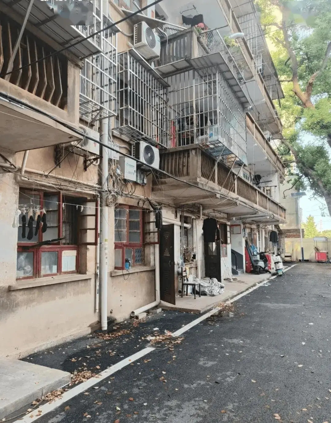 Bán nhà đất để mua chung cư: Người đàn ông than thở về quyết định vội vàng - Ảnh 1. Bán nhà đất để mua chung cư: Người đàn ông than thở về quyết định vội vàng - Ảnh 1.