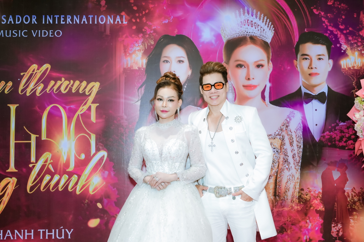 Hoa hậu Huỳnh Thanh Thúy ra MV tưởng nhớ cố NSƯT Quý Bình- Ảnh 1. Hoa hậu Huỳnh Thanh Thúy ra MV tưởng nhớ cố NSƯT Quý Bình- Ảnh 1.