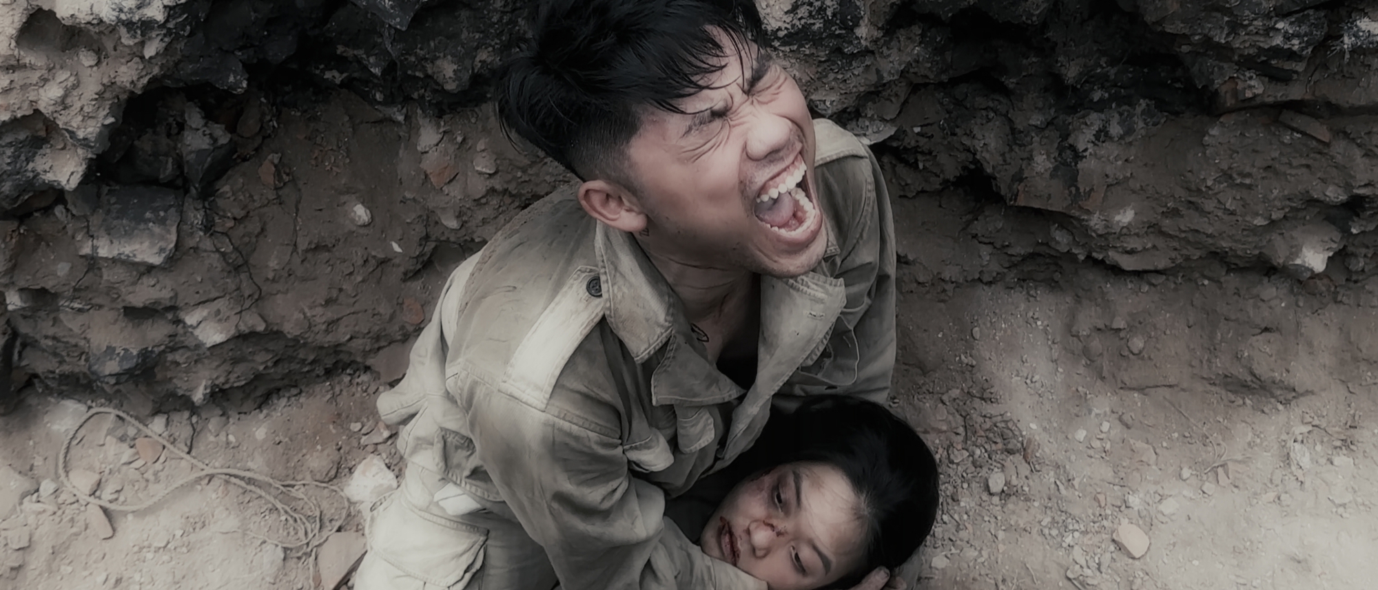 Divo Tùng Dương lần đầu diễn xuất, nói lý do không cho Nguyễn Văn Chung vai nào: "Vì bạn ấy đẹp trai hơn"- Ảnh 2. Divo Tùng Dương lần đầu diễn xuất, nói lý do không cho Nguyễn Văn Chung vai nào: "Vì bạn ấy đẹp trai hơn"- Ảnh 2.
