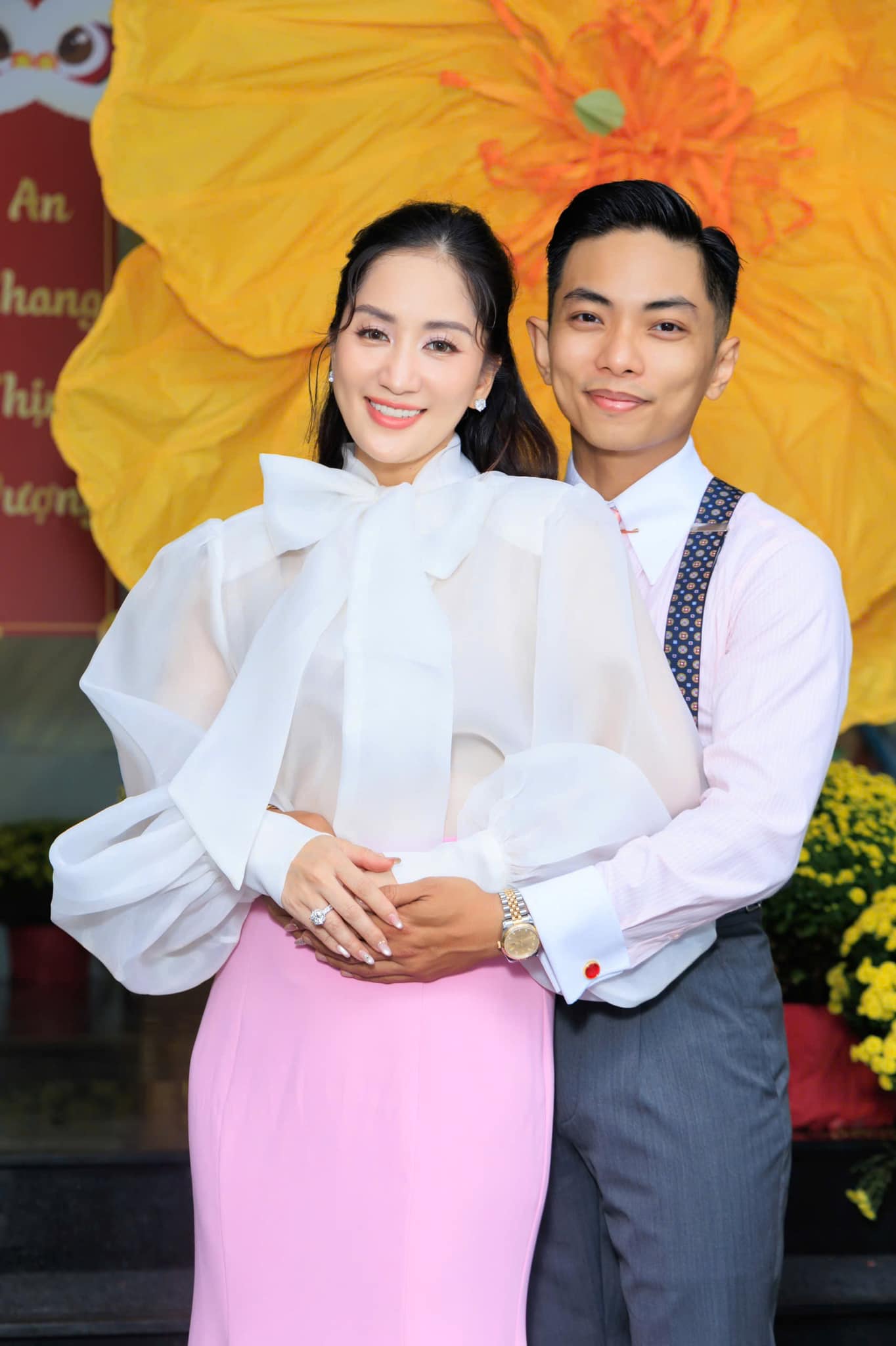 Nữ nghệ sĩ giữ chức Viện trưởng, ở nhà 800 m2 tại Bình Thạnh, lấy chồng kém 11 tuổi là học trò - Ảnh 1.