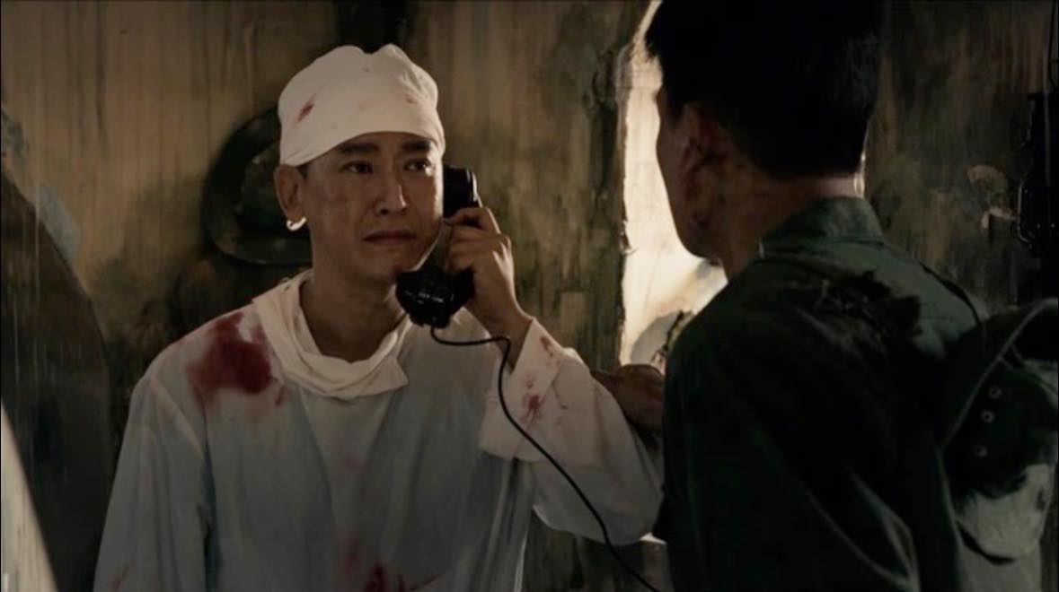 Thiếu tá quân y trong "Mưa đỏ": Nam thần đình đám showbiz Việt U50 chưa lấy vợ vì lý do đặc biệt - Ảnh 1. Thiếu tá quân y trong "Mưa đỏ": Nam thần đình đám showbiz Việt U50 chưa lấy vợ vì lý do đặc biệt - Ảnh 1.