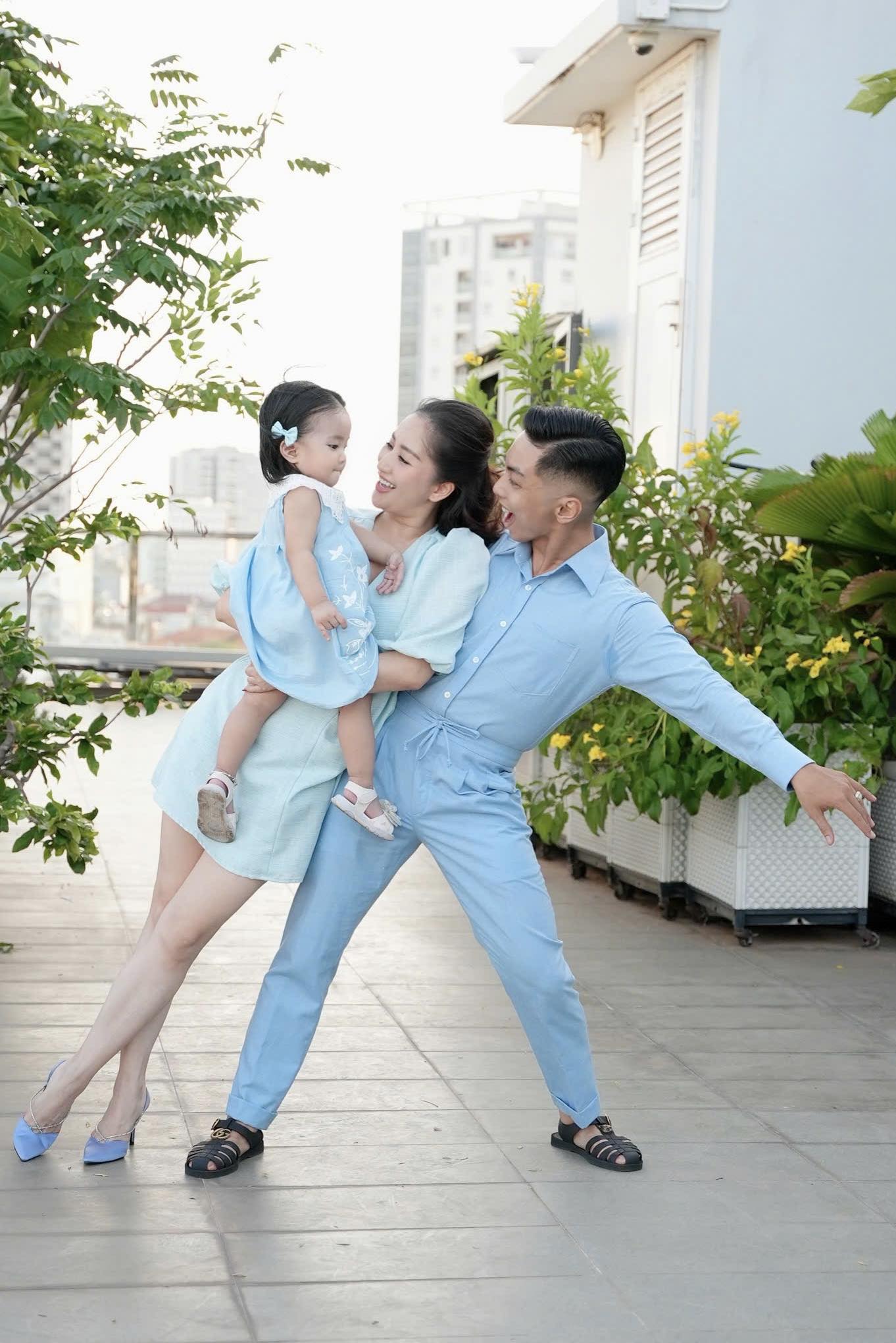 Nữ nghệ sĩ giữ chức Viện trưởng, ở nhà 800 m2 tại Bình Thạnh, lấy chồng kém 11 tuổi là học trò - Ảnh 5. Nữ nghệ sĩ giữ chức Viện trưởng, ở nhà 800 m2 tại Bình Thạnh, lấy chồng kém 11 tuổi là học trò - Ảnh 5.