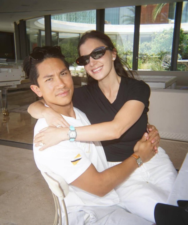 Vợ chồng Ho&agrave;ng tử Brunei hiện ra sao sau gần 2 năm tổ chức đ&aacute;m cưới 10 ng&agrave;y g&acirc;y ch&uacute; &yacute; to&agrave;n cầu?- Ảnh 5.