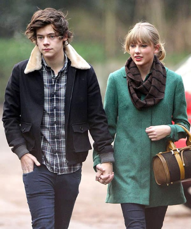 Taylor Swift có hơn chục anh tình cũ hạng A, tại sao cuối cùng lại cưới cầu thủ còn nghèo hơn mèo cưng của mình? - Ảnh 9. Taylor Swift có hơn chục anh tình cũ hạng A, tại sao cuối cùng lại cưới cầu thủ còn nghèo hơn mèo cưng của mình? - Ảnh 9.
