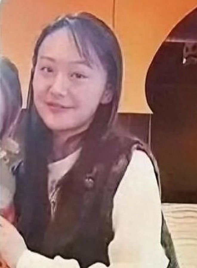 Báo động tình trạng của Trịnh Sảng: nghi sa ngã nghiện ngập sau khi làm "vợ bé" đại gia- Ảnh 3. Báo động tình trạng của Trịnh Sảng: nghi sa ngã nghiện ngập sau khi làm "vợ bé" đại gia- Ảnh 3.