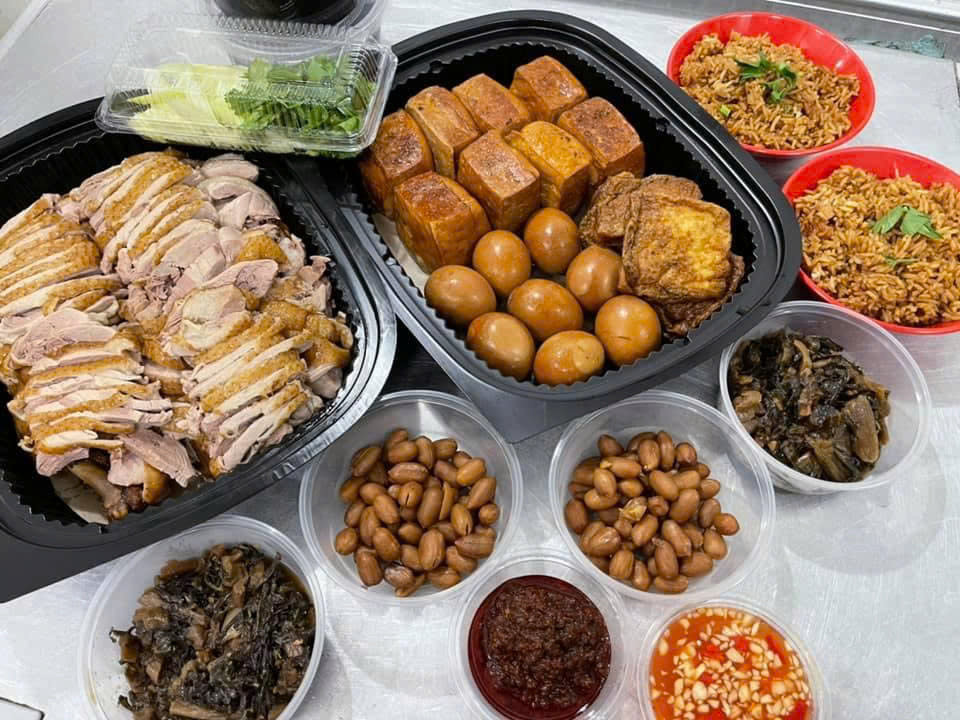 Cách người Singapore làm du lịch: Ngoài điểm đến biểu tượng, còn dẫn du khách bước vào hành trình độc đáo của giao thoa văn hoá và tôn giáo - Ảnh 2. Cách người Singapore làm du lịch: Ngoài điểm đến biểu tượng, còn dẫn du khách bước vào hành trình độc đáo của giao thoa văn hoá và tôn giáo - Ảnh 2.