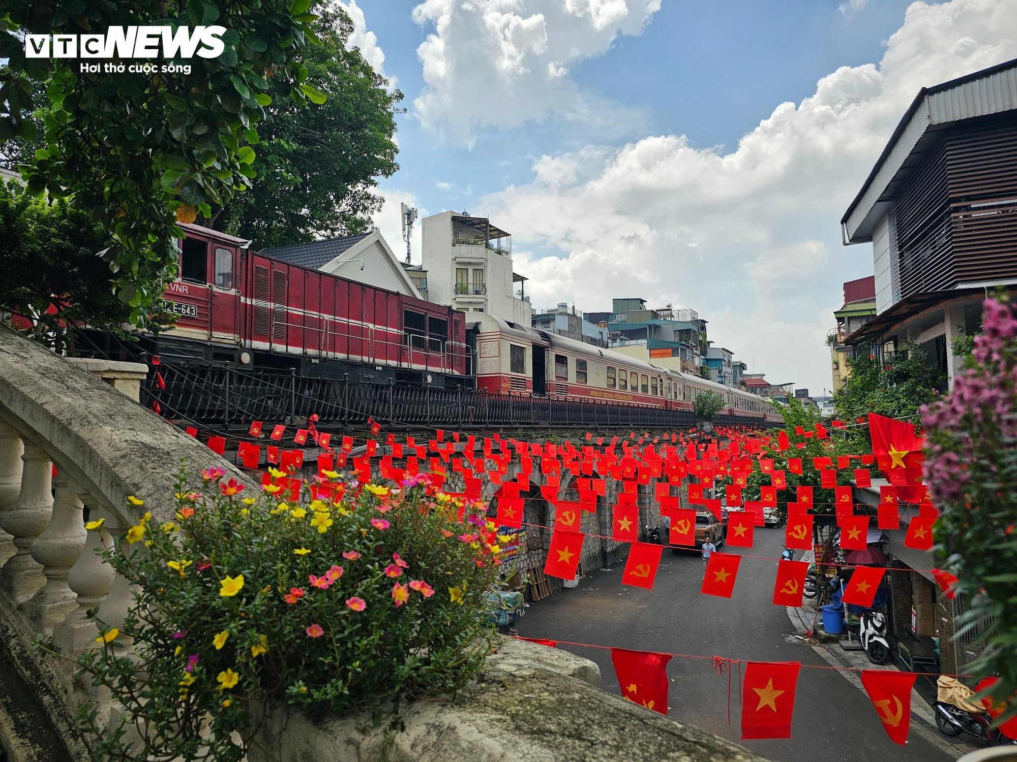 Lịch nghỉ lễ Quốc khánh 2 / 9 / 2025 và những điều cần biết cho người lao động - Ảnh 1.