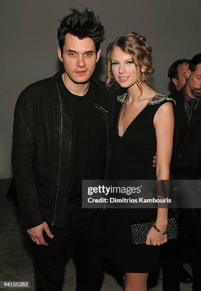Taylor Swift có hơn chục anh tình cũ hạng A, tại sao cuối cùng lại cưới cầu thủ còn nghèo hơn mèo cưng của mình? - Ảnh 7. Taylor Swift có hơn chục anh tình cũ hạng A, tại sao cuối cùng lại cưới cầu thủ còn nghèo hơn mèo cưng của mình? - Ảnh 7.