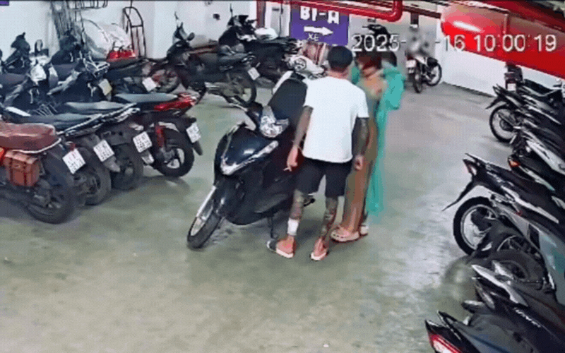 Cô gái võ thuật hạ gục thanh niên xăm trổ trong hầm để xe ở Hà Nội - Ảnh 1.