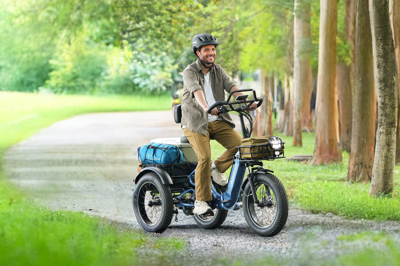 Xe m&aacute;y điện 3 b&aacute;nh k&egrave;m th&ugrave;ng chứa đồ, tải trọng 226kg, c&oacute; giảm x&oacute;c, số l&ugrave;i, hội shipper chắc rất th&iacute;ch cho đến khi thấy gi&aacute;- Ảnh 1.