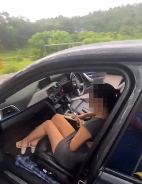 Bắt quả tang vợ ngoại tình, chồng sốc trước câu nói của kẻ thứ 3 - Ảnh 1.