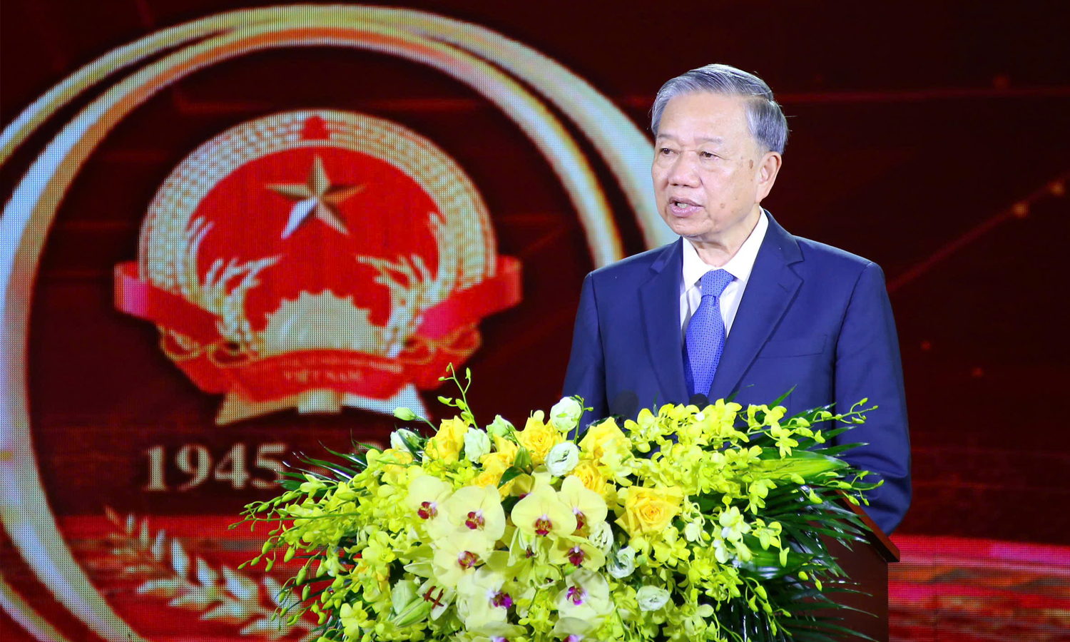 Tổng Bí thư Tô Lâm yêu cầu sàng lọc cán bộ vô cảm với Nhân dân - Ảnh 1. Tổng Bí thư Tô Lâm yêu cầu sàng lọc cán bộ vô cảm với Nhân dân - Ảnh 1.