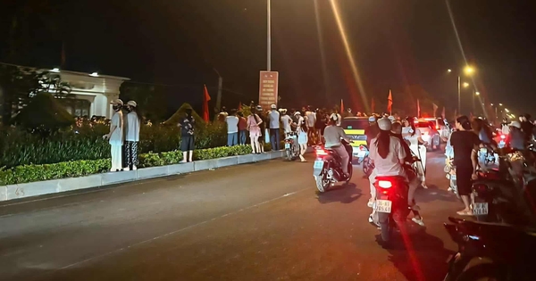 Bắt "ông trùm" băng nhóm giả danh cán bộ tư pháp lừa đảo hơn 200 tỉ đồng - Ảnh 3.