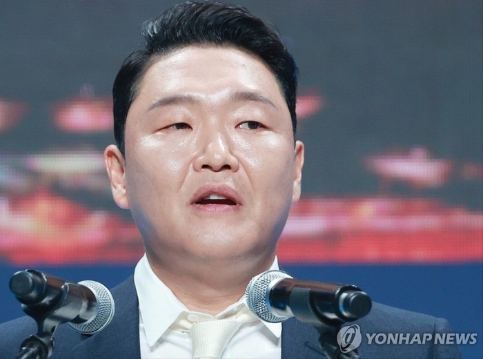 Vụ "ông hoàng Gangnam Style" PSY bị bắt: Vạch trần lời bao biện đánh tráo khái niệm, nguy cơ đi “bóc lịch”- Ảnh 1. Vụ "ông hoàng Gangnam Style" PSY bị bắt: Vạch trần lời bao biện đánh tráo khái niệm, nguy cơ đi “bóc lịch”- Ảnh 1.