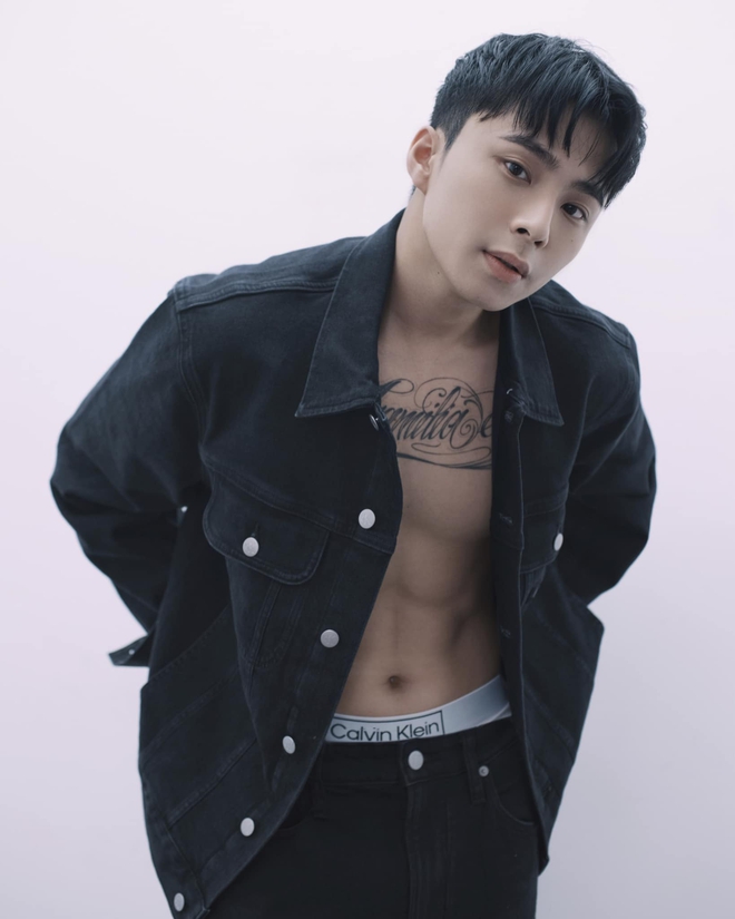"Em Xinh" Orange công khai yêu "hồng hài nhi" kém 4 tuổi?- Ảnh 14. "Em Xinh" Orange công khai yêu "hồng hài nhi" kém 4 tuổi?- Ảnh 14.
