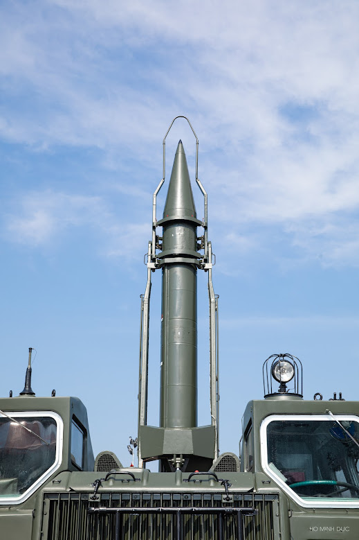 Tổ hợp tên lửa Scud-B 'sừng sững' tại công trình kỷ lục Việt Nam: Nặng gần 6 tấn, bắn xa nhất 300km - Ảnh 4.