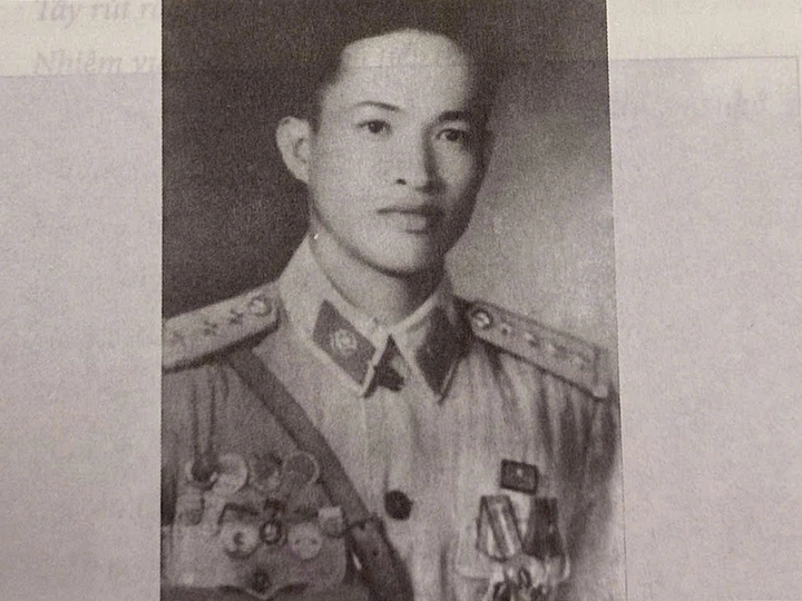Ký ức của Đại tá Tư Cang về mùa Thu lịch sử 1945 và hành trình kháng chiến - Ảnh 2. Ký ức của Đại tá Tư Cang về mùa Thu lịch sử 1945 và hành trình kháng chiến - Ảnh 2.