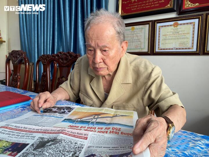 Ký ức của Đại tá Tư Cang về mùa Thu lịch sử 1945 và hành trình kháng chiến - Ảnh 1. Ký ức của Đại tá Tư Cang về mùa Thu lịch sử 1945 và hành trình kháng chiến - Ảnh 1.