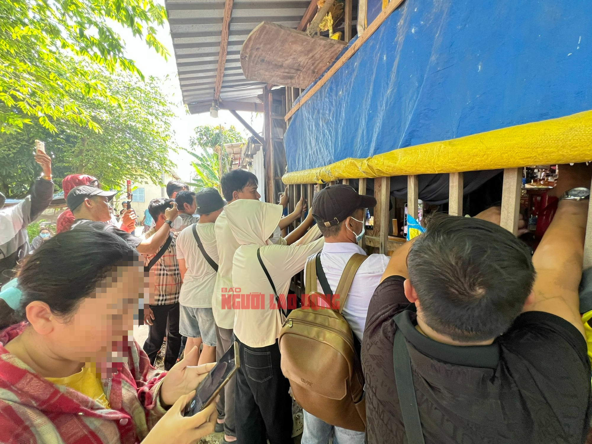 Ông Ba Minh - từ nhân vật được thương cảm thành hiện tượng bất đắc dĩ của mạng xã hội- Ảnh 6. Ông Ba Minh - từ nhân vật được thương cảm thành hiện tượng bất đắc dĩ của mạng xã hội- Ảnh 6.