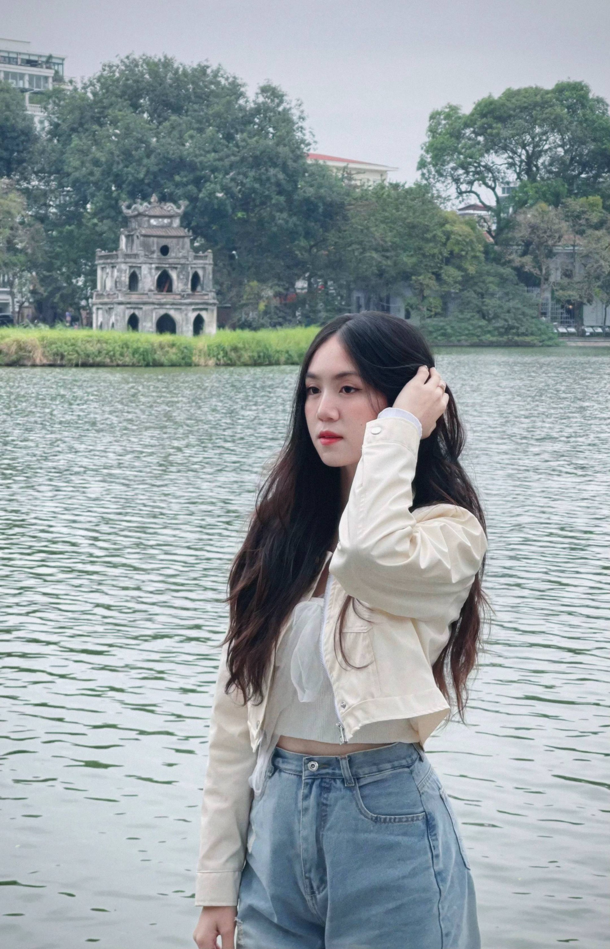 &ldquo;G&agrave; con đi điều lệnh&rdquo; - mỹ nh&acirc;n ĐH Cảnh s&aacute;t nh&acirc;n d&acirc;n TP.HCM đang được t&igrave;m kiếm l&agrave; ai?- Ảnh 12.