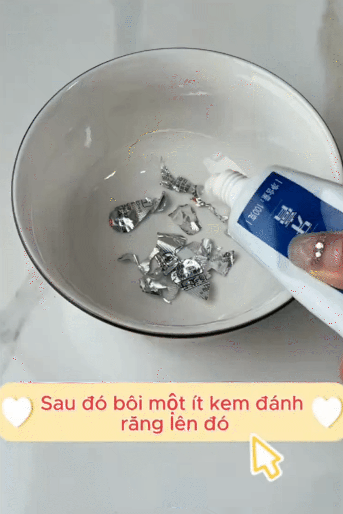 Mẹo đánh bóng trang sức xỉn màu chỉ 1 bước: Cô gái thử xong phải quay clip khoe vì quá bất ngờ- Ảnh 7.