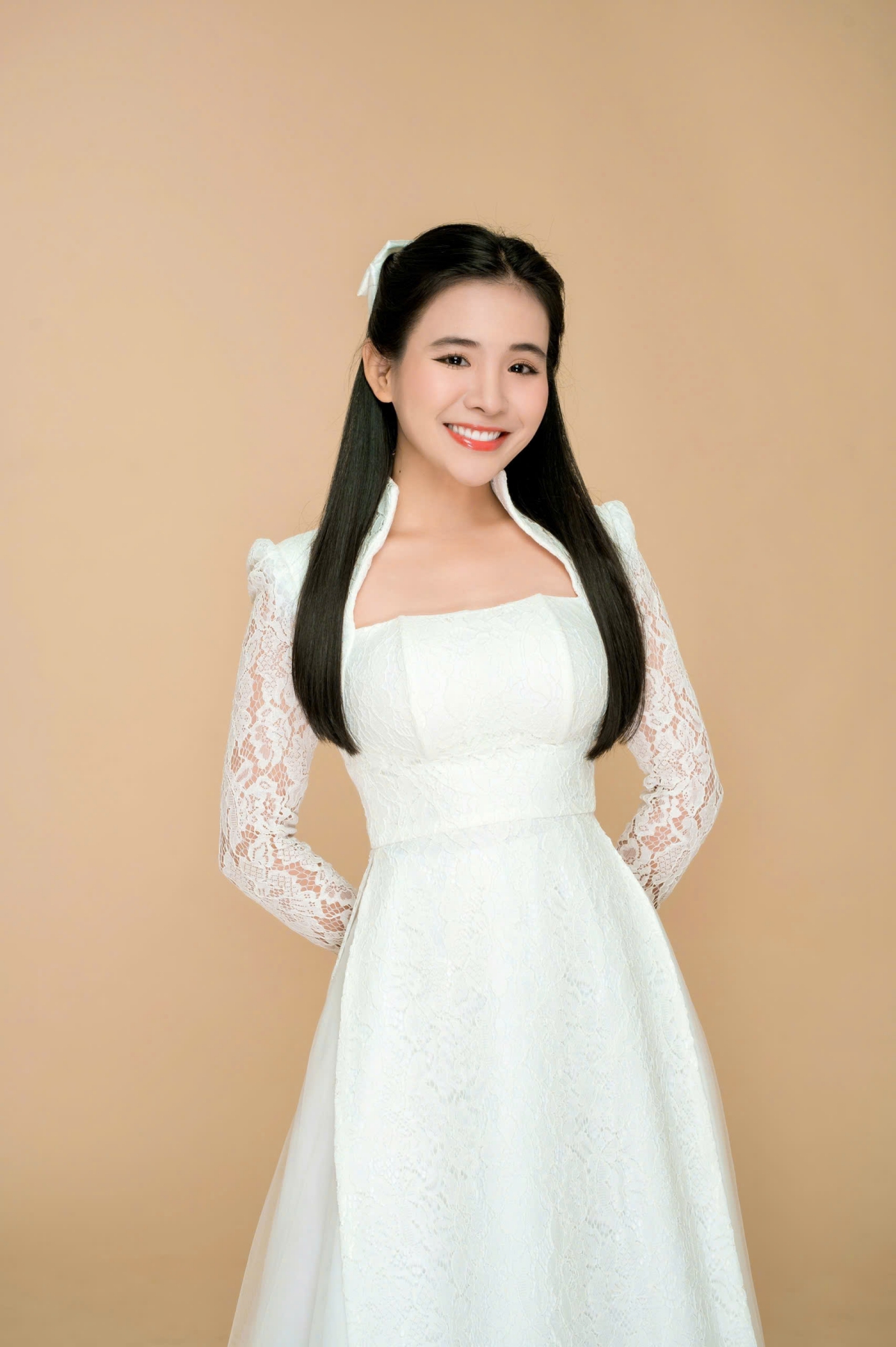 Ca sĩ Quỳnh Trang ra MV mới, kết hợp với á quân Thần tượng Bolero 2017- Ảnh 1.