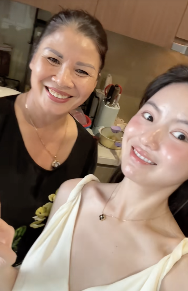 Chu Thanh Huyền lái xế hộp 8 tỷ về quê chồng, đáp trả khi bị netizen ám chỉ cưới Quang Hải chỉ vì "fame" - Ảnh 2. Chu Thanh Huyền lái xế hộp 8 tỷ về quê chồng, đáp trả khi bị netizen ám chỉ cưới Quang Hải chỉ vì "fame" - Ảnh 2.