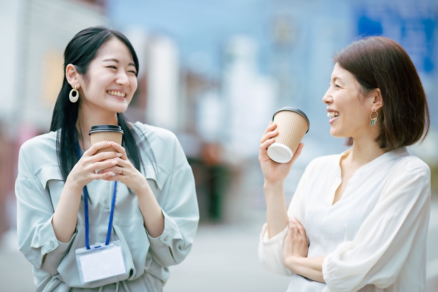 Người EQ thấp dễ buột miệng tiết lộ bí mật cá nhân gây rắc rối - Ảnh 1. Người EQ thấp dễ buột miệng tiết lộ bí mật cá nhân gây rắc rối - Ảnh 1.