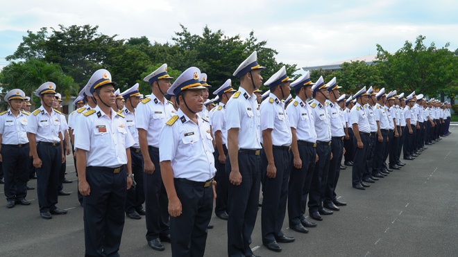 Hơn 30 ca sĩ hát trong MV "Vinh quang, ơi Việt Nam!" của Anh hùng Lao động Nguyễn Anh Trí- Ảnh 4. Hơn 30 ca sĩ hát trong MV "Vinh quang, ơi Việt Nam!" của Anh hùng Lao động Nguyễn Anh Trí- Ảnh 4.