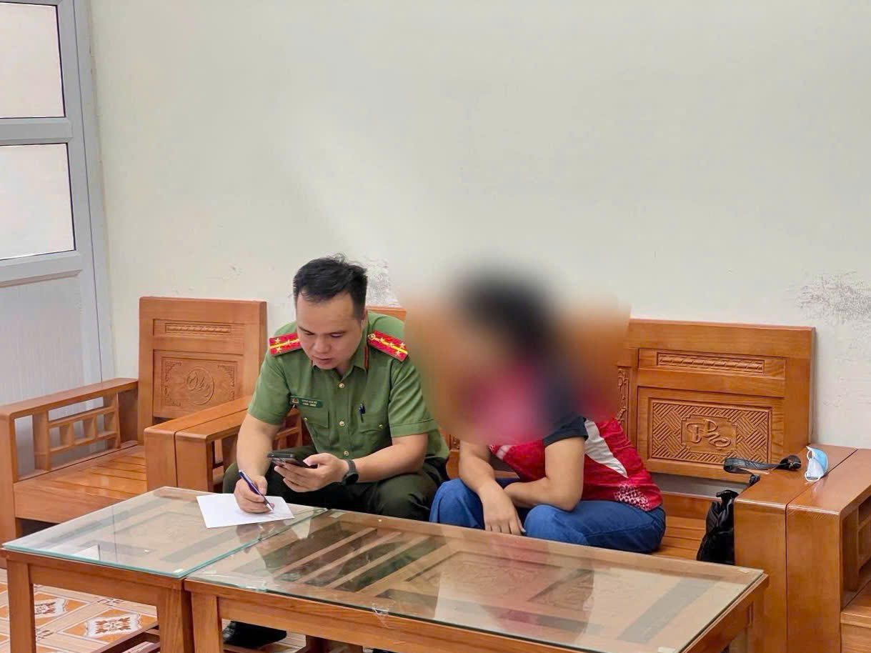 Phát Hiện Lừa Đảo Vay Tiền Qua Mạng: Người Phụ Nữ Cao Bằng Bị Lừa 5 Triệu Đồng - Ảnh 2. Phát Hiện Lừa Đảo Vay Tiền Qua Mạng: Người Phụ Nữ Cao Bằng Bị Lừa 5 Triệu Đồng - Ảnh 2.
