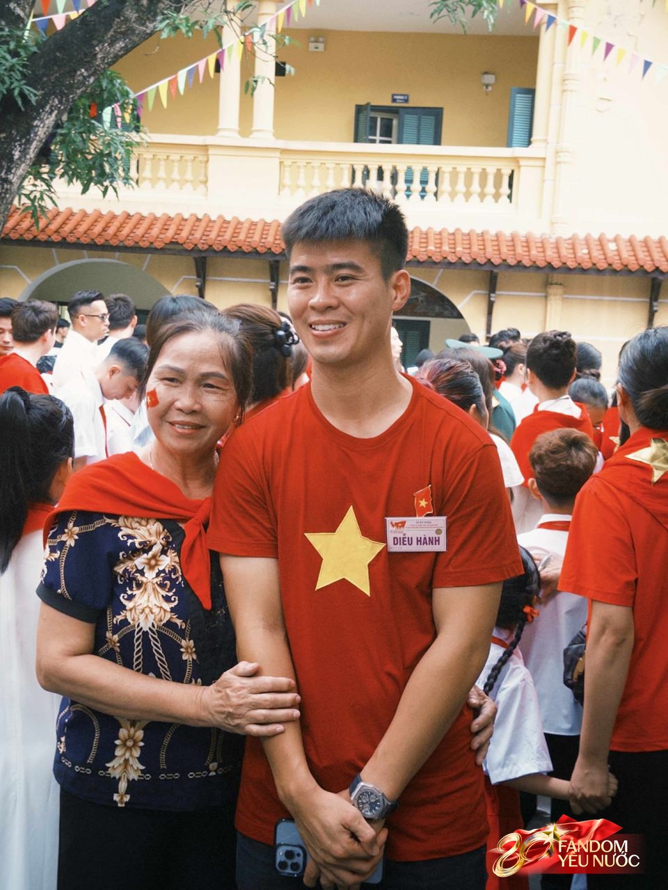 Duy Mạnh: "Vinh dự khi được biểu diễn tại Quảng trường Ba Đình ngày 2/9, cảm nhận sâu sắc tình yêu nước và trách nhiệm" - Ảnh 2. Duy Mạnh: "Vinh dự khi được biểu diễn tại Quảng trường Ba Đình ngày 2/9, cảm nhận sâu sắc tình yêu nước và trách nhiệm" - Ảnh 2.