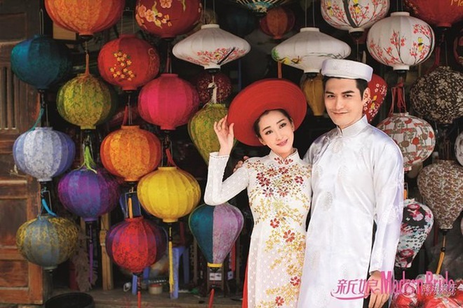 Showbiz có 1 mỹ nam đẹp đến Showbiz có 1 mỹ nam đẹp đến