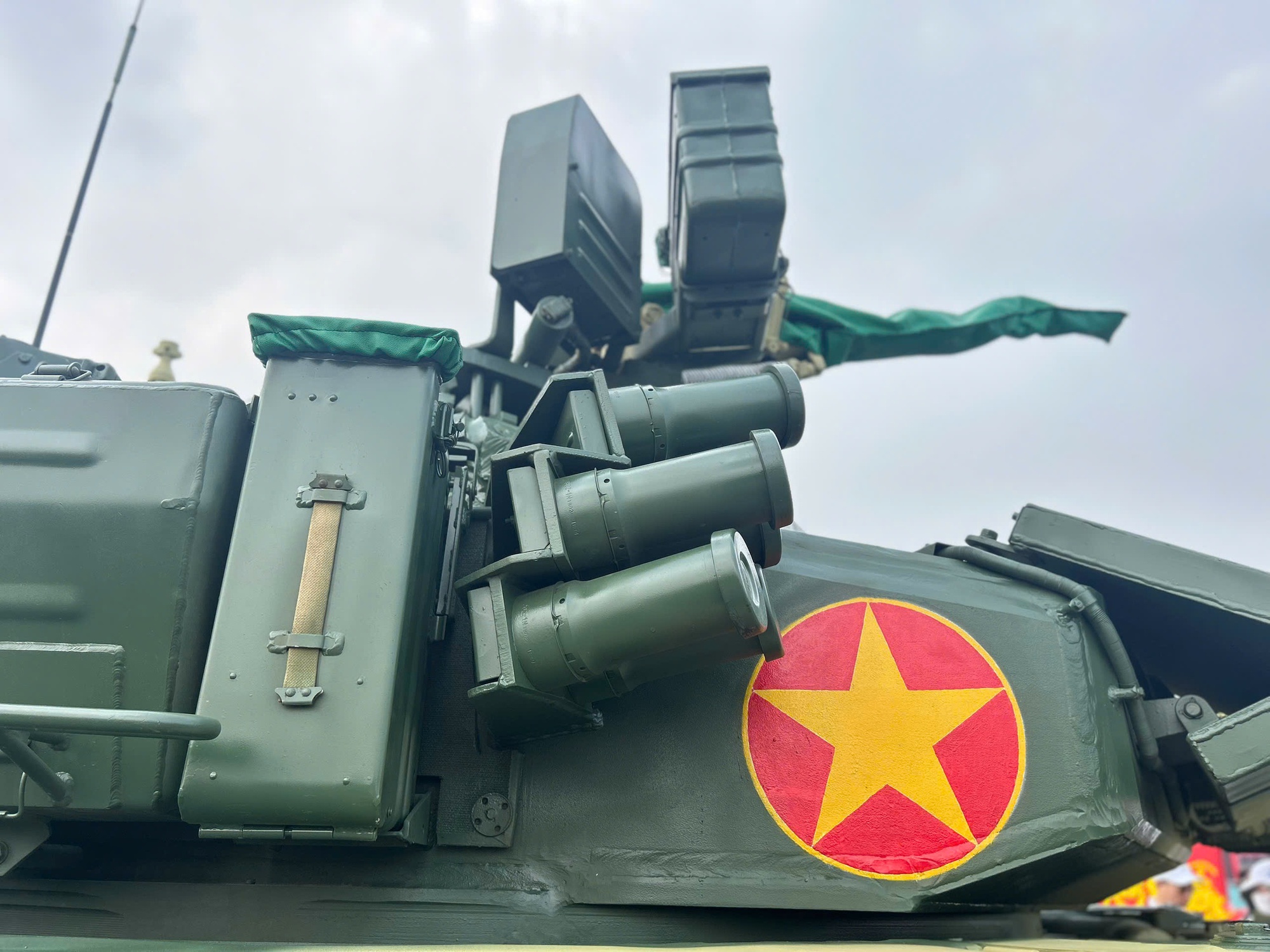 Cận cảnh xe tăng T-90S hiện đại nhất của Binh chủng Tăng thiết giáp- Ảnh 5.