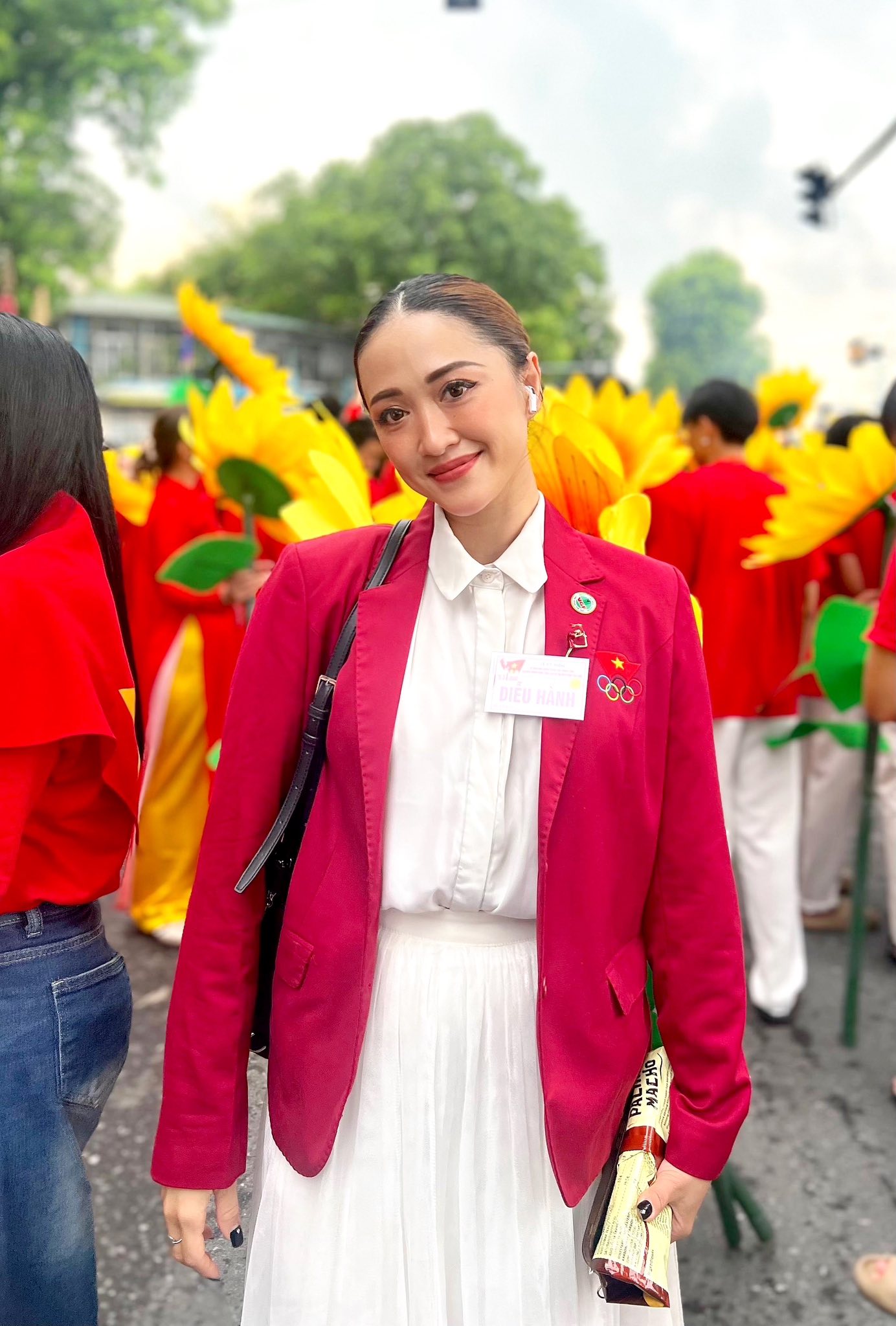 Cặp đôi vàng của thể thao Việt Nam tại Đại lễ 2/9: Vợ xinh nhất làng thể dục nghệ thuật, chồng là HLV nổi tiếng- Ảnh 6. Cặp đôi vàng của thể thao Việt Nam tại Đại lễ 2/9: Vợ xinh nhất làng thể dục nghệ thuật, chồng là HLV nổi tiếng - Ảnh 6.