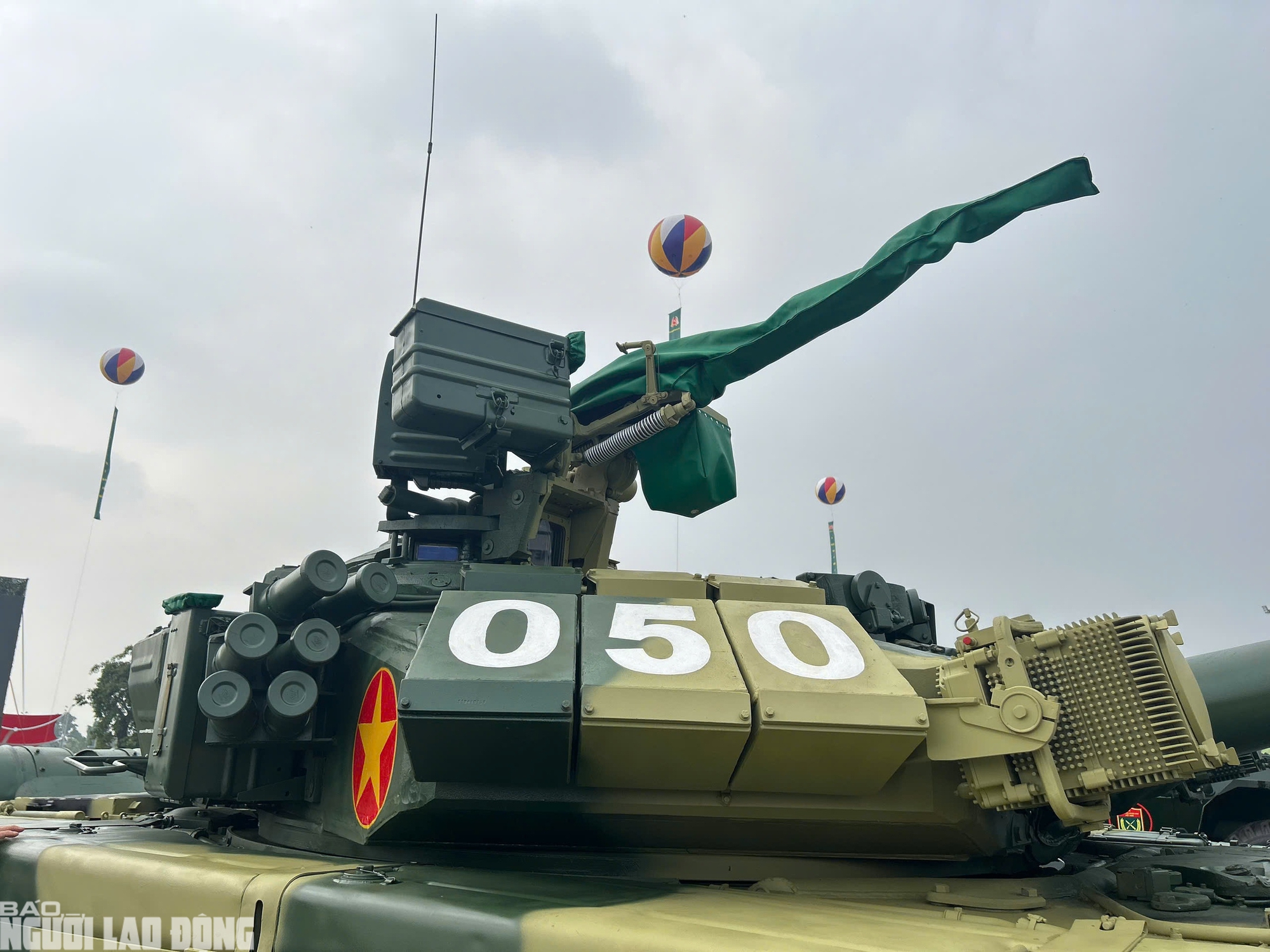 Cận cảnh xe tăng T-90S hiện đại nhất của Binh chủng Tăng thiết giáp- Ảnh 11.