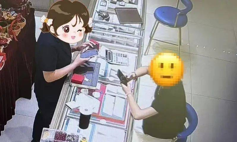 Cô bé 12 tuổi lén bán nhẫn vàng của mẹ, chủ tiệm soi kỹ rồi cười khẩy: "Trẻ con đừng đùa!", phản ứng của phụ huynh gây bất ngờ - Ảnh 2. Cô bé 12 tuổi lén bán nhẫn vàng của mẹ, chủ tiệm soi kỹ rồi cười khẩy: "Trẻ con đừng đùa!", phản ứng của phụ huynh gây bất ngờ - Ảnh 2.
