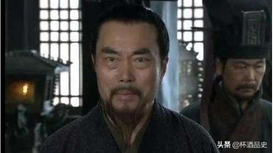 Lưu Bị bỏ lỡ một kỳ tài sánh ngang Gia Cát Lượng: Có người này, ông dễ dàng đánh bại Tôn Quyền, Tào Tháo - Ảnh 2.