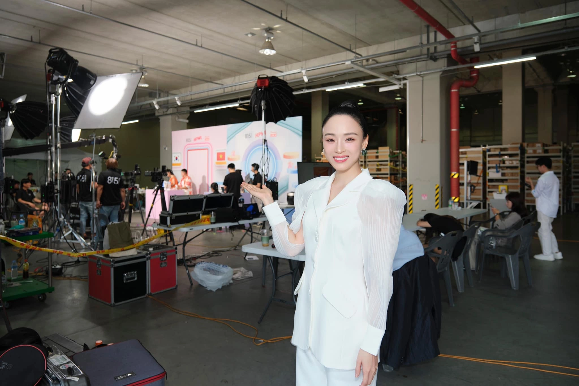 Hoa hậu Việt một thời vướng lao lý: U40 bán hàng online, sống lạc quan, chưa muốn lấy chồng - Ảnh 3.