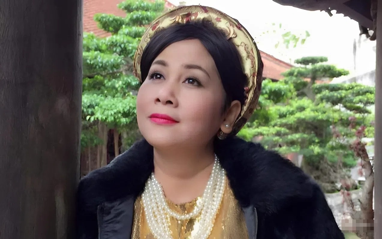 Cuộc sống cô đơn của nữ NSND đình đám trong cơ ngơi 20.000m2 ở Hà Nội