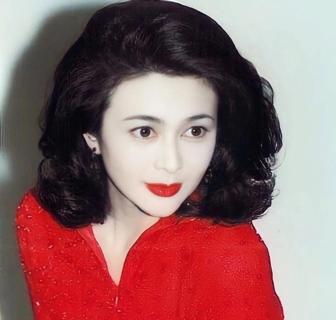 “Tứ đại mỹ nhân” cũng bị chê: Lâm Thanh Hà có tướng đàn ông, Lý Gia Hân quá nhiều khuyết điểm   - Ảnh 9.