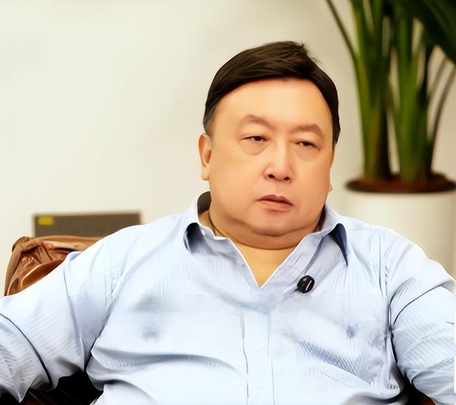 “Tứ đại mỹ nhân” cũng bị chê: Lâm Thanh Hà có tướng đàn ông, Lý Gia Hân quá nhiều khuyết điểm   - Ảnh 1.
