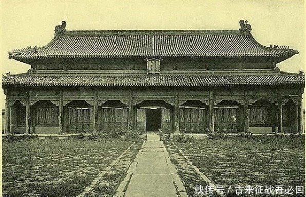 15 bức ảnh hiếm của hoàng cung nhà Thanh thời kỳ suy tàn: Không giống phim, ai nhìn cũng có cảm giác này- Ảnh 13. 15 bức ảnh hiếm của hoàng cung nhà Thanh thời kỳ suy tàn: Không giống phim, ai nhìn cũng có cảm giác này- Ảnh 13.