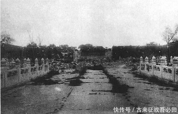 15 bức ảnh hiếm của hoàng cung nhà Thanh thời kỳ suy tàn: Không giống phim, ai nhìn cũng có cảm giác này- Ảnh 15. 15 bức ảnh hiếm của hoàng cung nhà Thanh thời kỳ suy tàn: Không giống phim, ai nhìn cũng có cảm giác này- Ảnh 15.