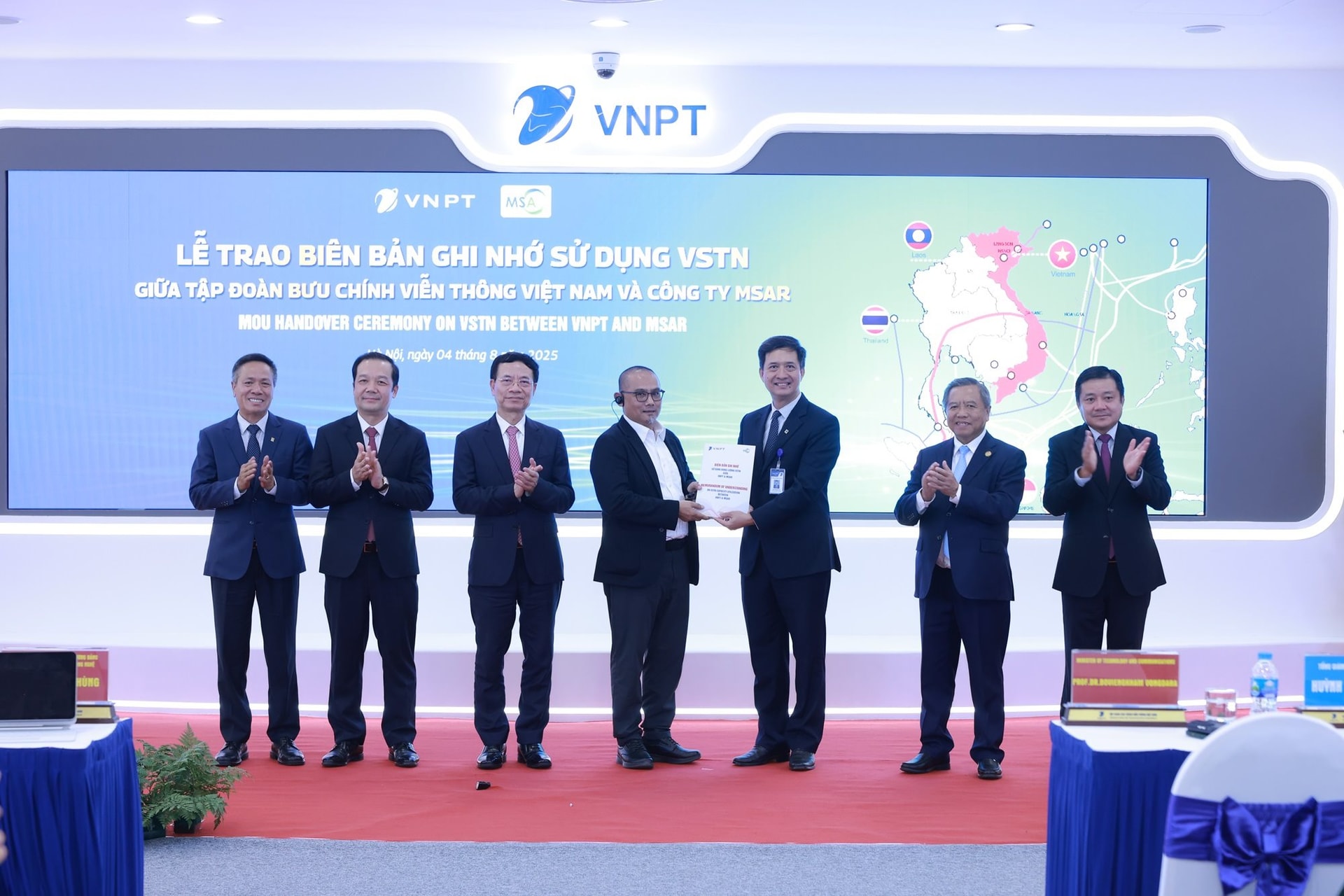 Bài toán 30 năm có lời giải: Việt Nam làm chủ tuyến cáp quang "xương sống" kết nối 5 nước, dài 3.900 km - Ảnh 2.